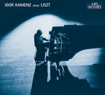 Igor Kamenz ...Plays Liszt