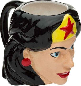 DC Comics - Wonder Woman - Sculpted Mug